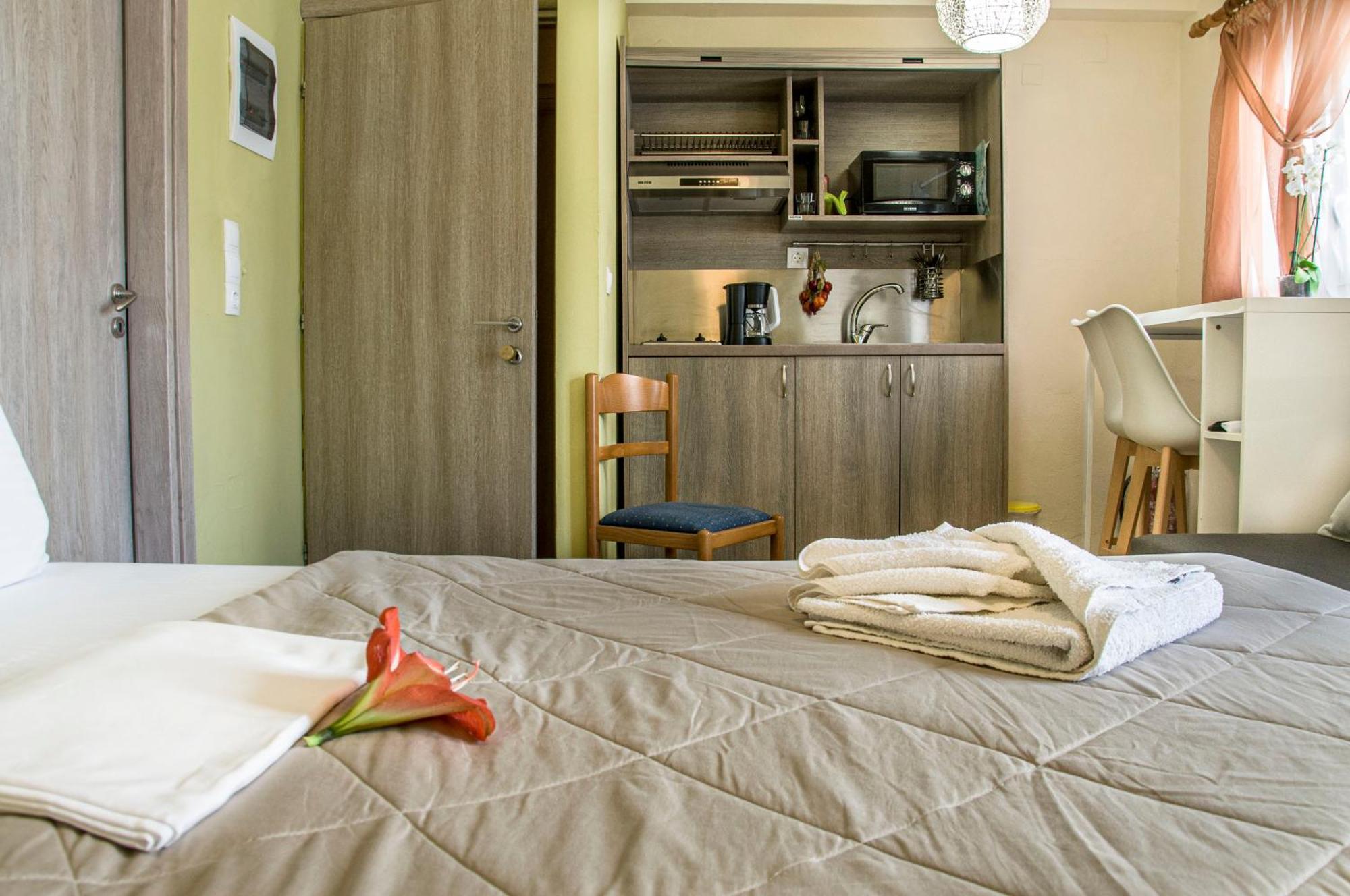 Christina Rooms Adamantas  Exteriér fotografie